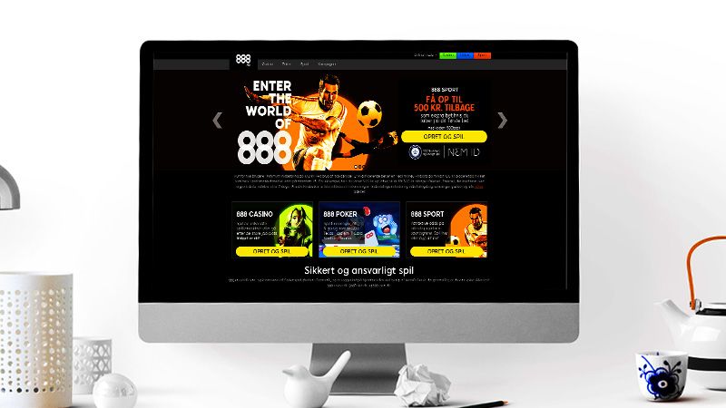 Hovedsiden til 888 Casino på skjermen til bærbar datamaskin